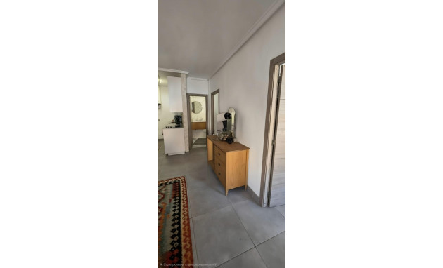 Herverkoop - Apartment - Torrevieja - Acequion