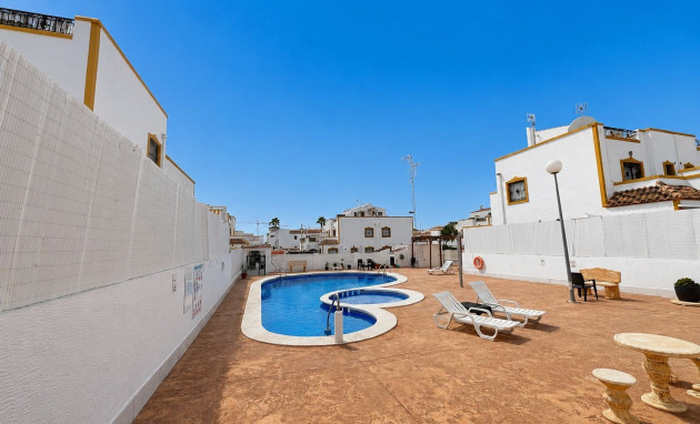 Herverkoop - House - Vistabella Golf - Entre Naranjos
