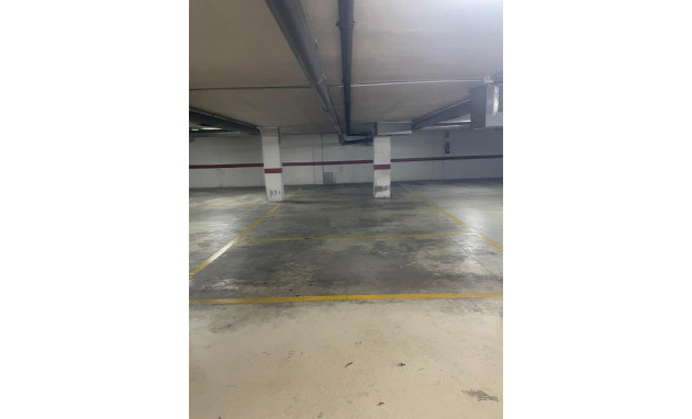 Revente - Garage - Almoradí