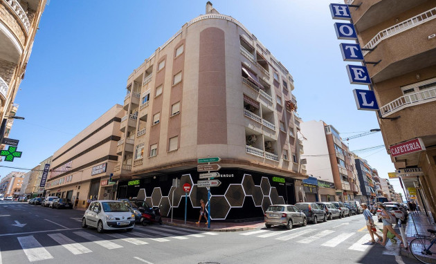 Revente - Apartment - Torrevieja - Estacion de autobuses