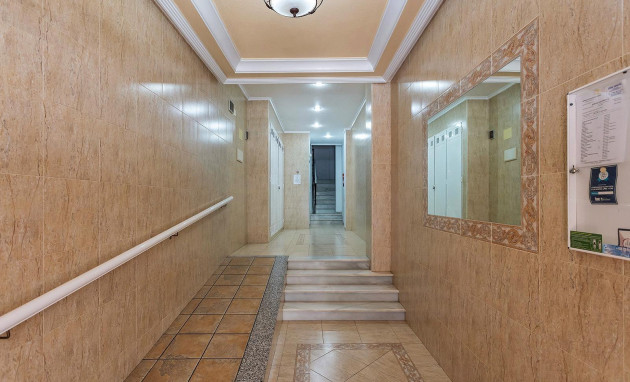Revente - Apartment - Torrevieja - Estacion de autobuses