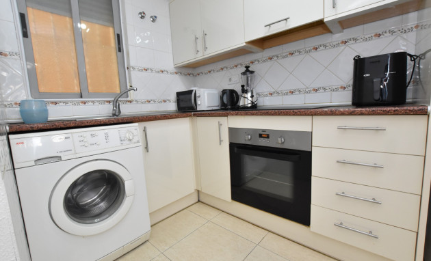 Herverkoop - Appartement - Studio - Algorfa - Pueblo