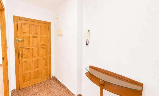Herverkoop - Apartment - Torrevieja - Centro