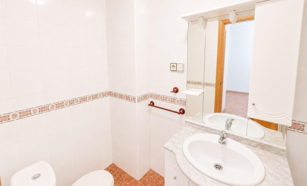 Herverkoop - Apartment - Torrevieja - Centro