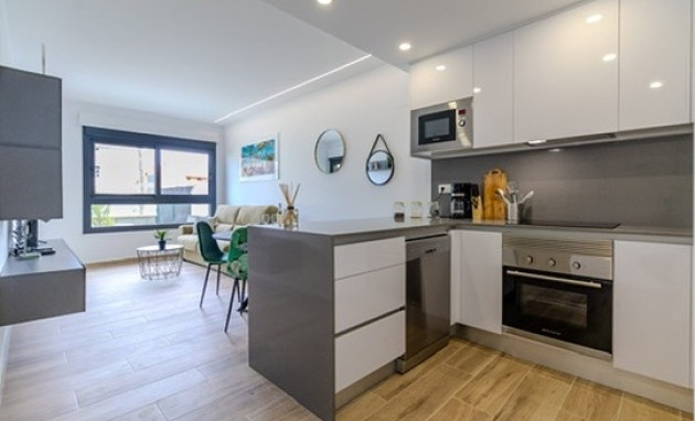 Herverkoop - Apartments - Orihuela Costa - Las Filipinas