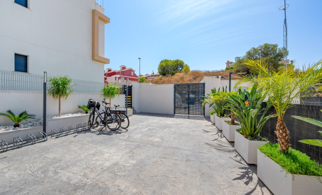 Herverkoop - Apartments - Orihuela Costa - Villamartín