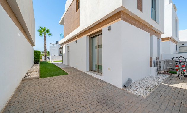 Herverkoop - Villa - Orihuela Costa - Villamartín