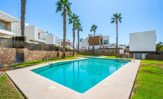 Herverkoop - Villa - Orihuela Costa - Villamartín