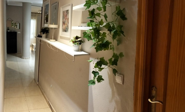 Herverkoop - Apartment - Torrevieja - Centro