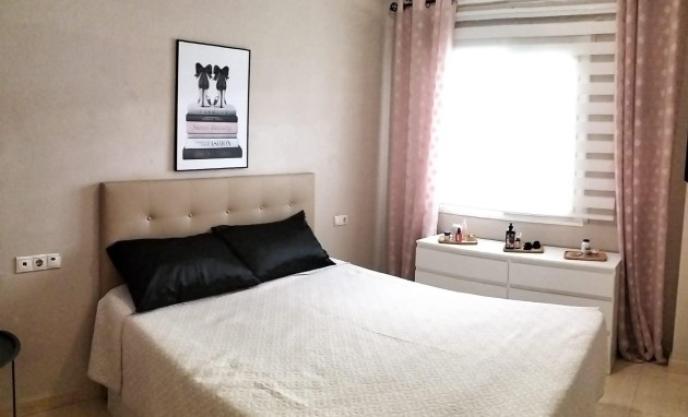 Herverkoop - Apartment - Torrevieja - Centro