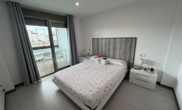 Reventa - Apartment - Jacarilla