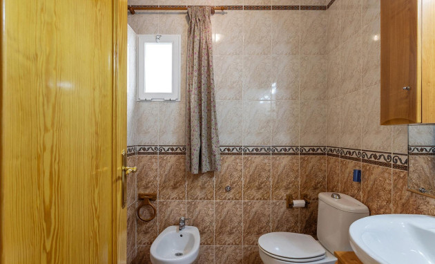 Herverkoop - Apartment - Torrevieja - La Mata pueblo