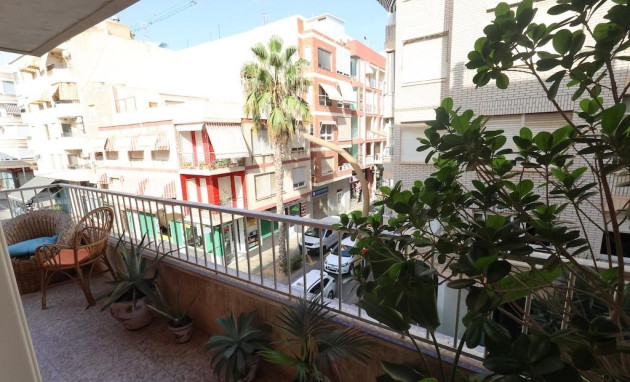 Herverkoop - Apartment - Torrevieja - torrevieja