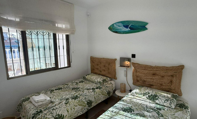Herverkoop - Semi detached Villa - Torrevieja - Los Frutales