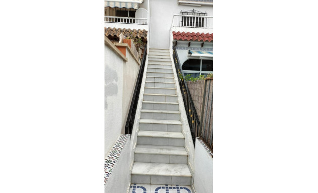 Herverkoop - Bungalow - Gelijkvloers - Torrevieja - Torreblanca