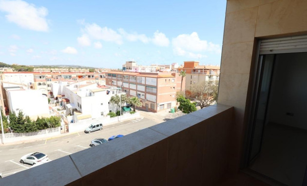 Herverkoop - Apartment - Torrevieja - La Mata pueblo