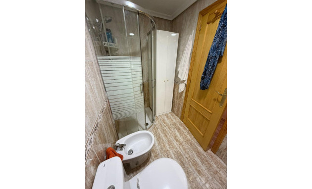 Herverkoop - Apartment - Torrevieja - La Mata pueblo