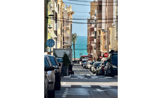 Herverkoop - Apartment - Torrevieja - Playa del cura