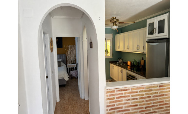 Herverkoop - Villa - El Raso - Guardamar del Segura