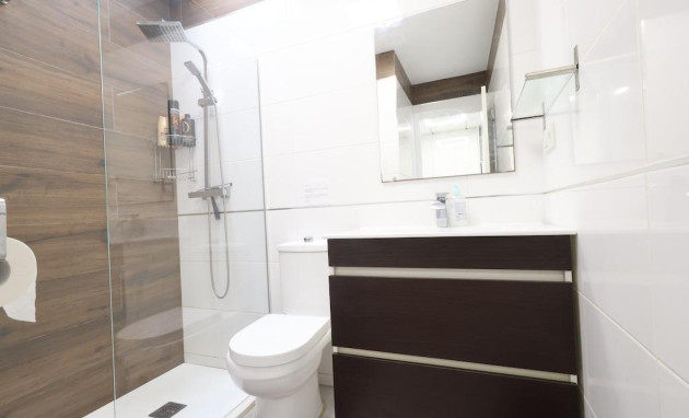 Herverkoop - Bungalow - Gelijkvloers - Torrevieja - La Siesta - El Salado - Torreta
