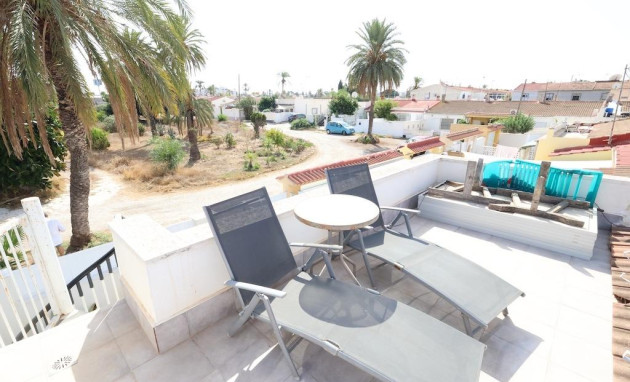 Herverkoop - Bungalow - Gelijkvloers - Torrevieja - La Siesta - El Salado - Torreta