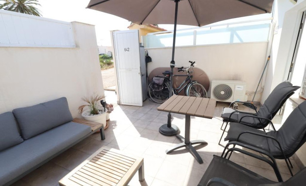 Herverkoop - Bungalow - Gelijkvloers - Torrevieja - La Siesta - El Salado - Torreta