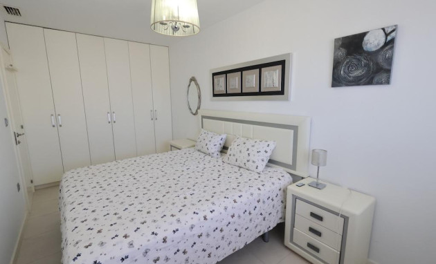 Herverkoop - Apartment - Orihuela Costa - Campoamor