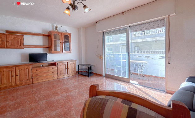 Herverkoop - Apartment - Torrevieja - Estacion de autobuses