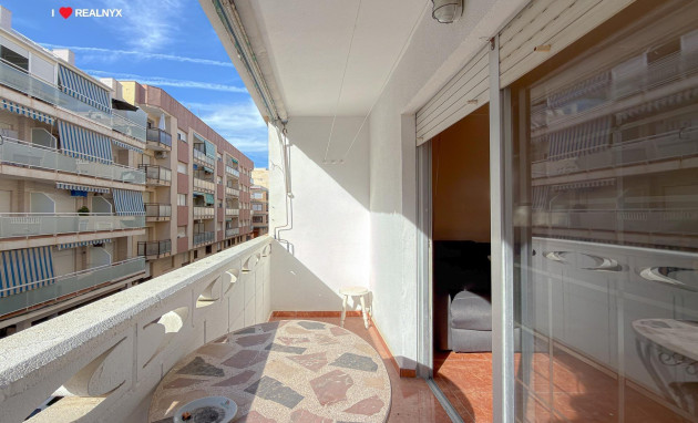 Herverkoop - Apartment - Torrevieja - Estacion de autobuses