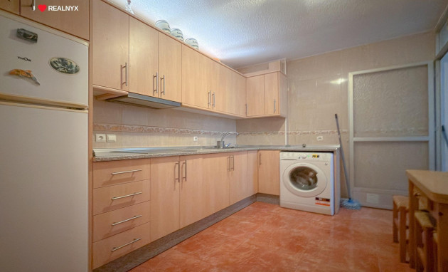 Herverkoop - Apartment - Torrevieja - Estacion de autobuses