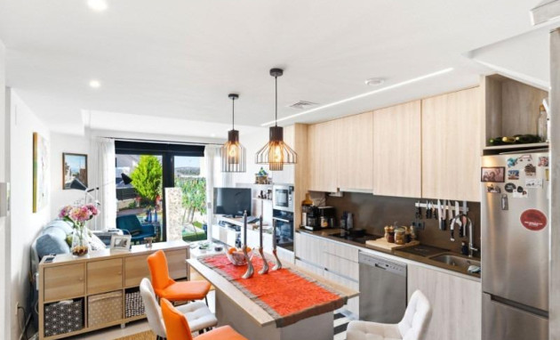 Herverkoop - Villa - Benijofar - Pueblo 4