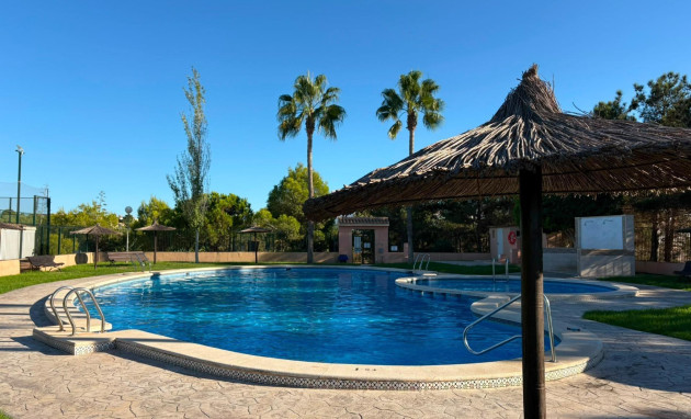 Herverkoop - Apartment - Orihuela Costa - Los Altos