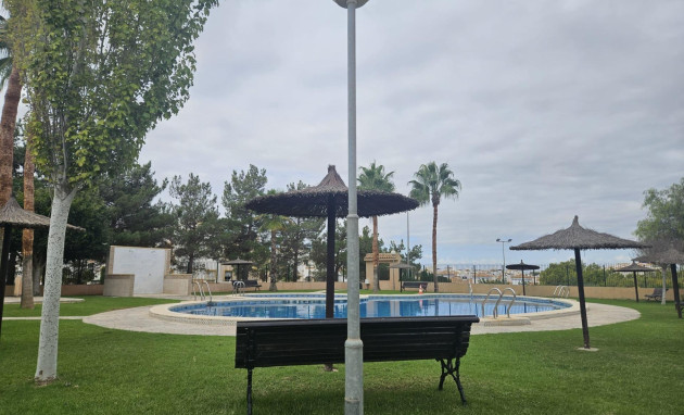 Herverkoop - Apartment - Orihuela Costa - Los Altos