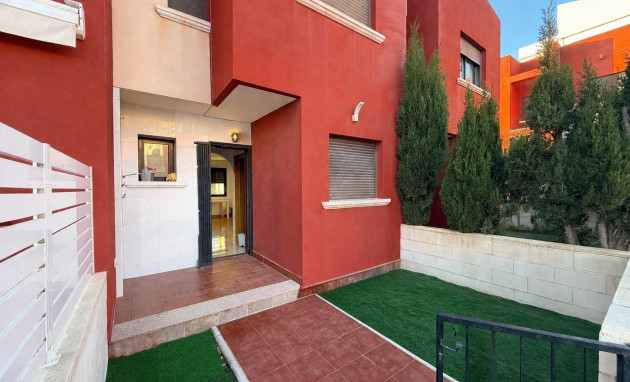 Herverkoop - Terraced house - Torrevieja - Aguas Nuevas