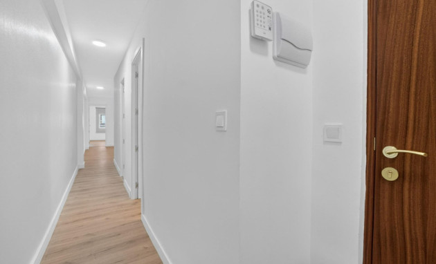 Herverkoop - Apartment - Torrevieja - Center Torrevieja