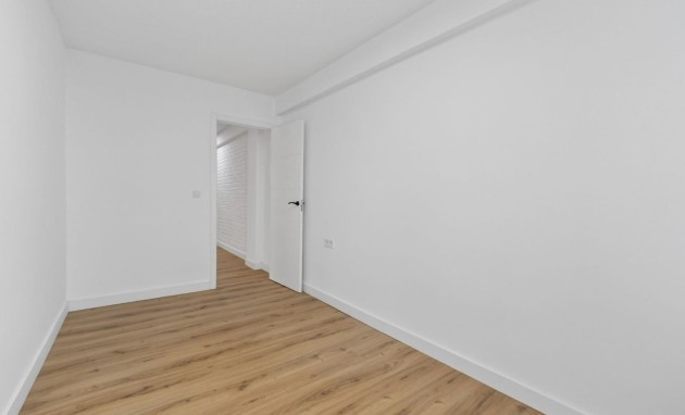 Herverkoop - Apartment - Torrevieja - Center Torrevieja