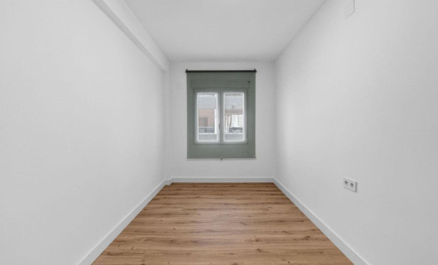 Herverkoop - Apartment - Torrevieja - Center Torrevieja