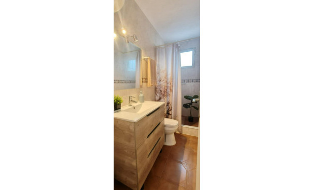 Herverkoop - Apartment - Torrevieja - Centro