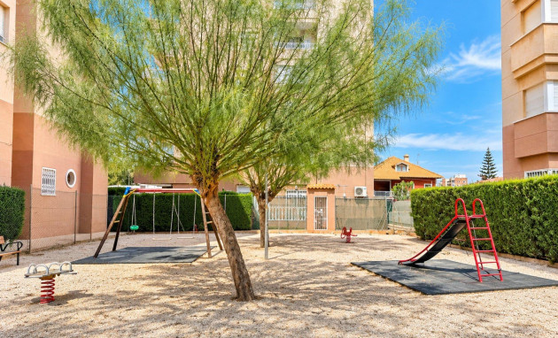 Herverkoop - Apartment - Torrevieja - Playa del cura
