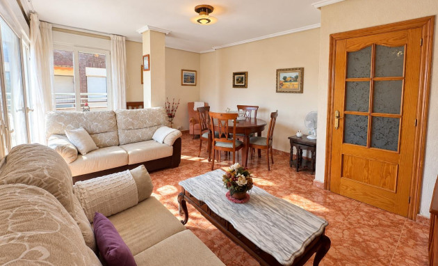 Herverkoop - Flat - Torrevieja - Playa del cura