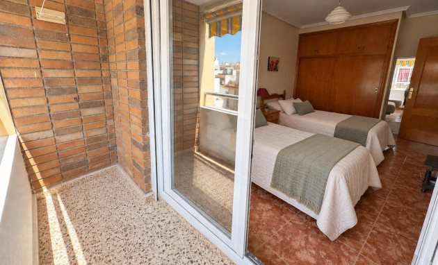 Herverkoop - Flat - Torrevieja - Playa del cura