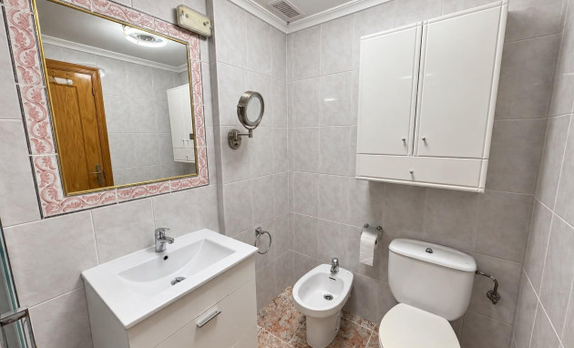Herverkoop - Bungalow - Gelijkvloers - Guardamar del Segura - El moncayo