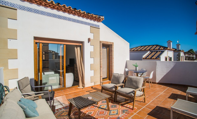 Resale - House - Algorfa