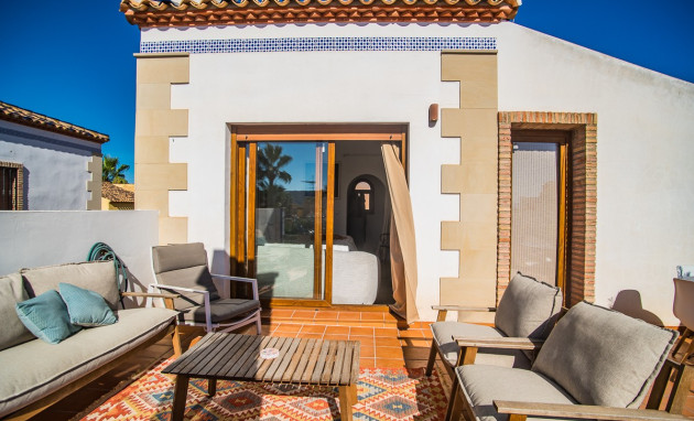 Resale - House - Algorfa