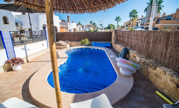 Resale - House - Algorfa