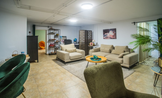 Resale - House - Algorfa