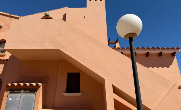 Resale - Apartment - Torrevieja - Aguas Nuevas