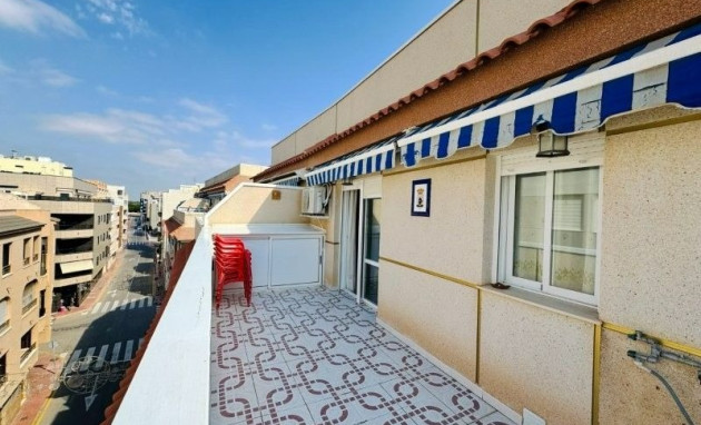 Revente - Attique - La Mata