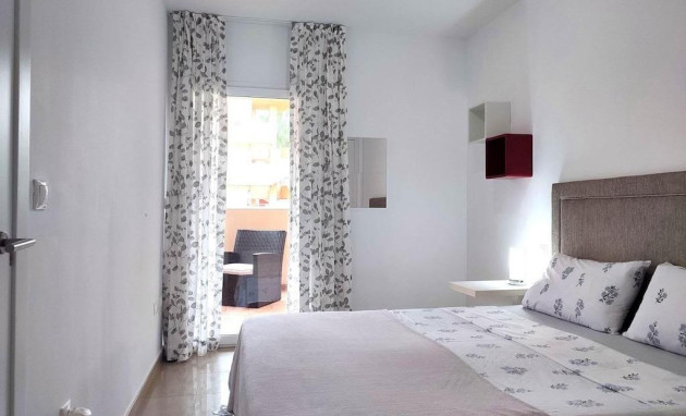 Herverkoop - Apartment - Orihuela Costa - Punta Prima