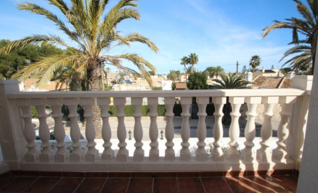 Revente - Villa - Orihuela Costa - Cabo Roig